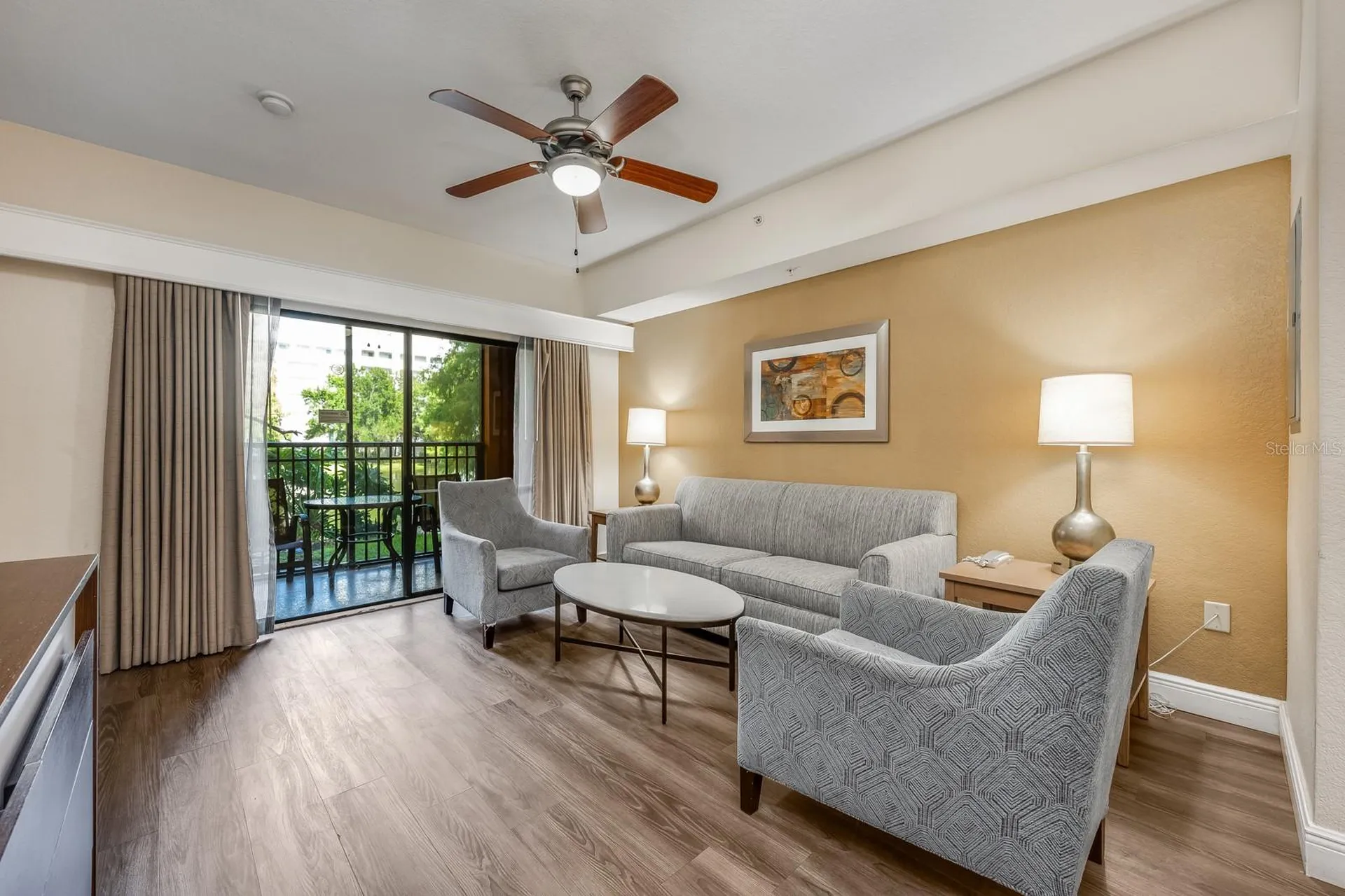 12527 Floridays Resort Drive Orlando FL 32821
