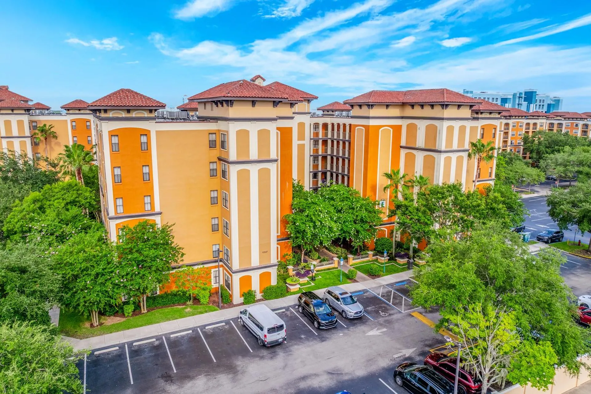 12527 Floridays Resort Drive Orlando FL 32821