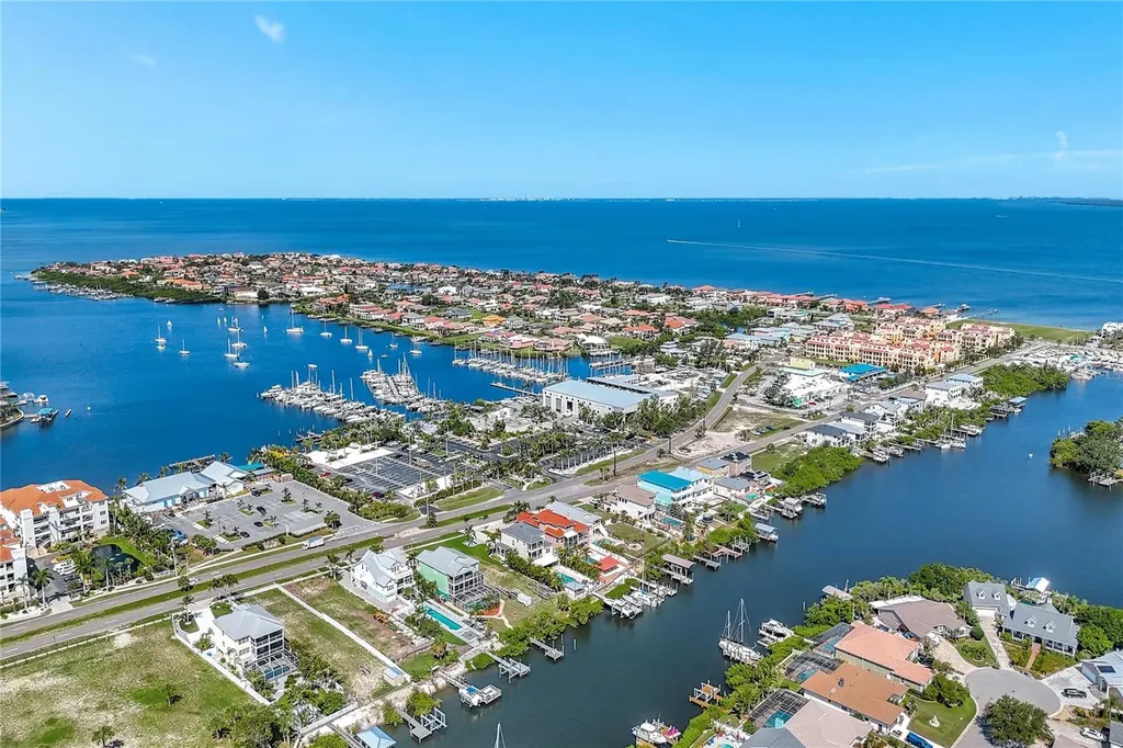 6219 Golden Nettle Drive Apollo Beach FL 33572