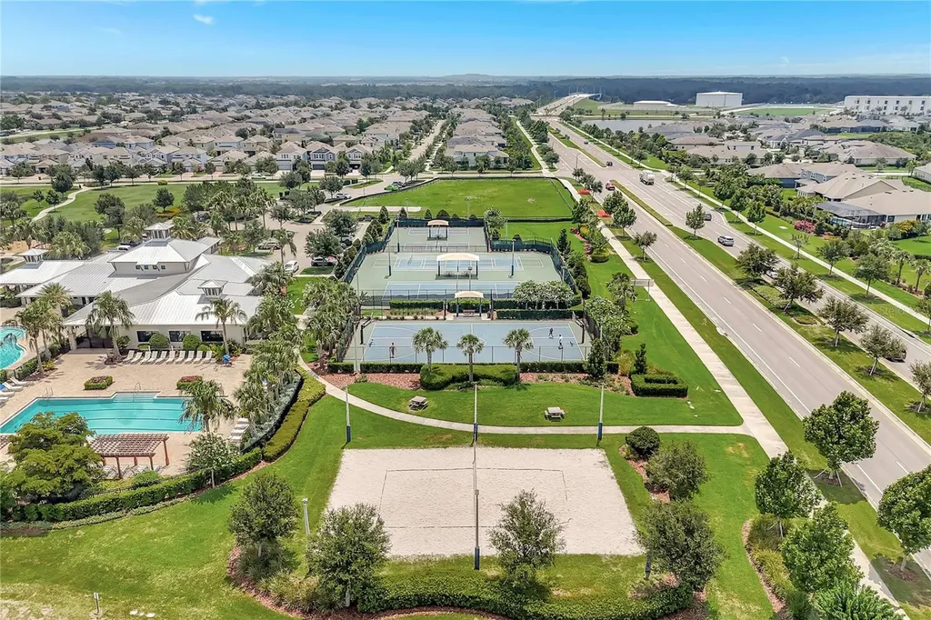 6219 Golden Nettle Drive Apollo Beach FL 33572