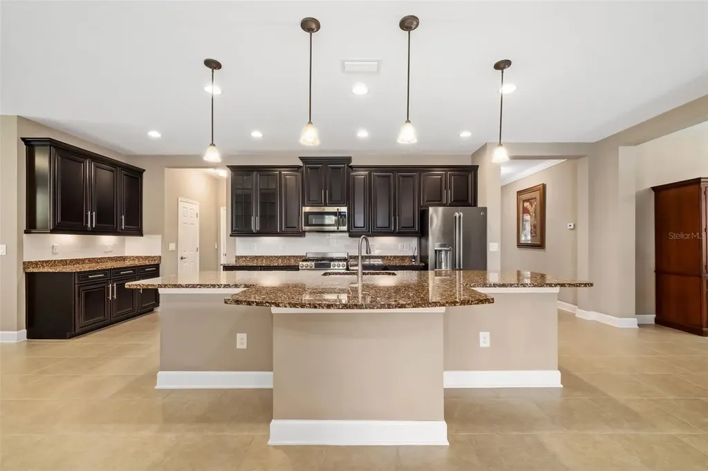 773 Rosemary Circle Bradenton FL 34212
