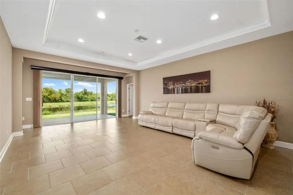 773 Rosemary Circle Bradenton FL 34212