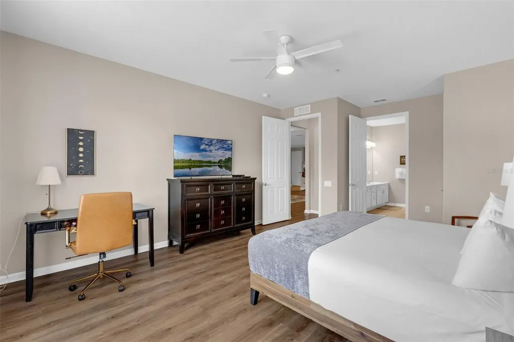 4804 Cayview Avenue Orlando FL 32819