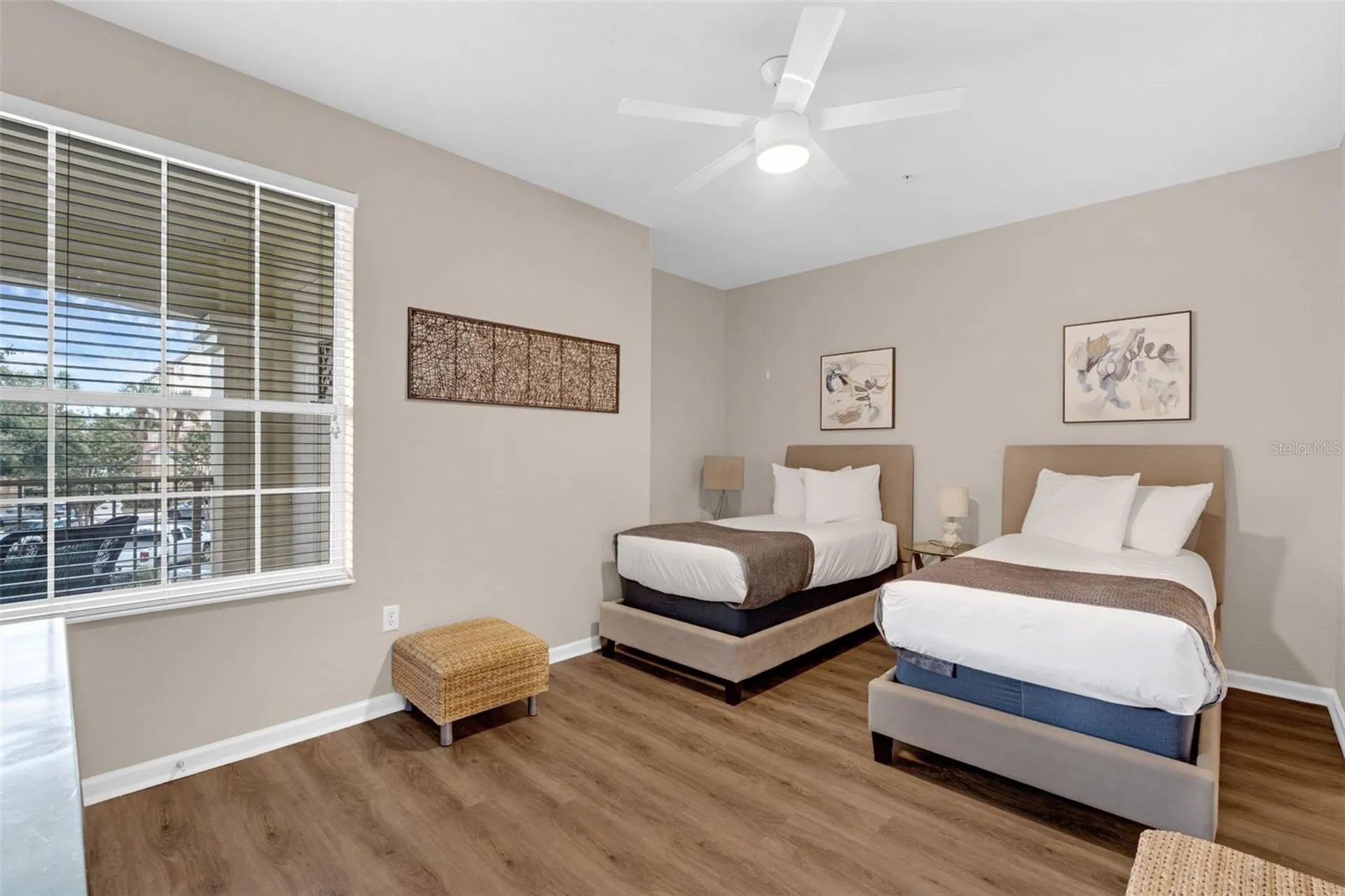 4804 Cayview Avenue Orlando FL 32819