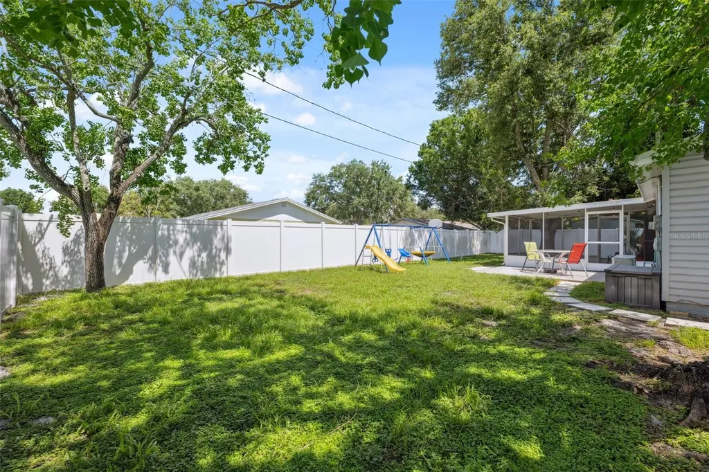 8897 54th Street N Pinellas Park FL 33782