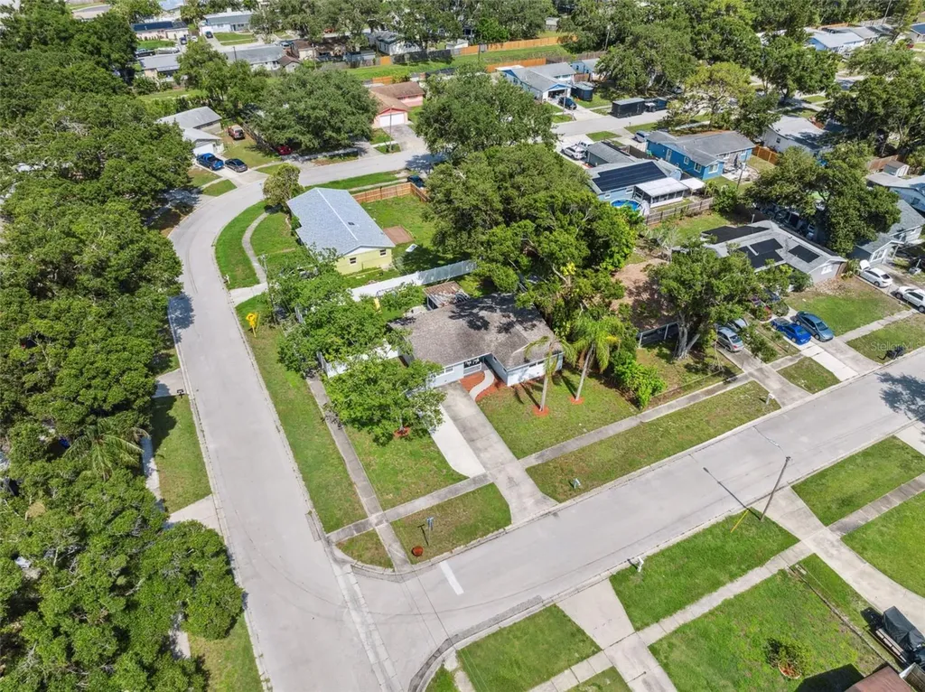 8897 54th Street N Pinellas Park FL 33782