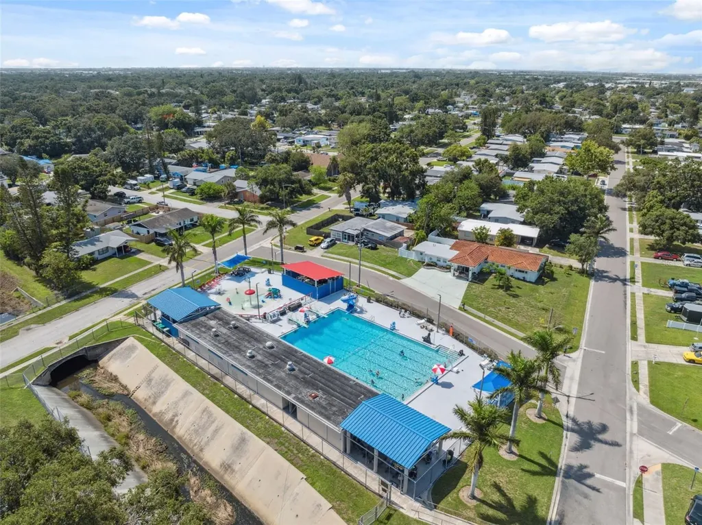 8897 54th Street N Pinellas Park FL 33782