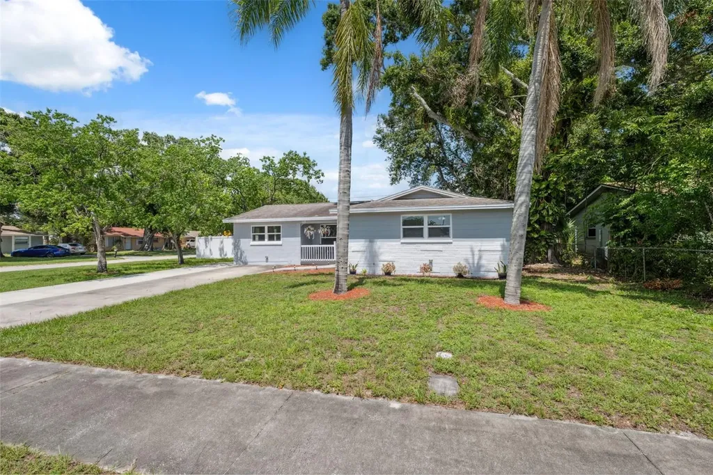 8897 54th Street N Pinellas Park FL 33782