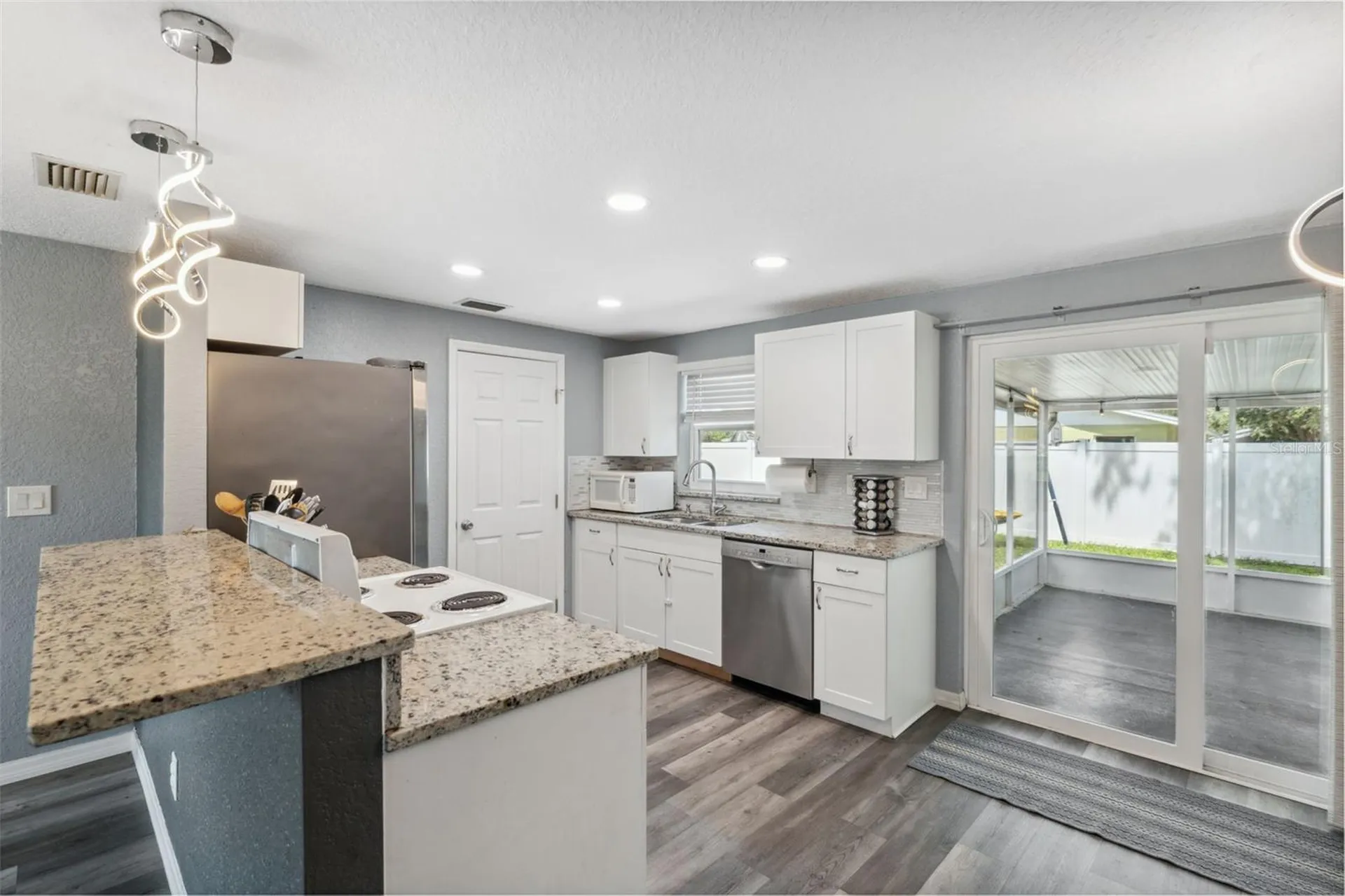 8897 54th Street N Pinellas Park FL 33782