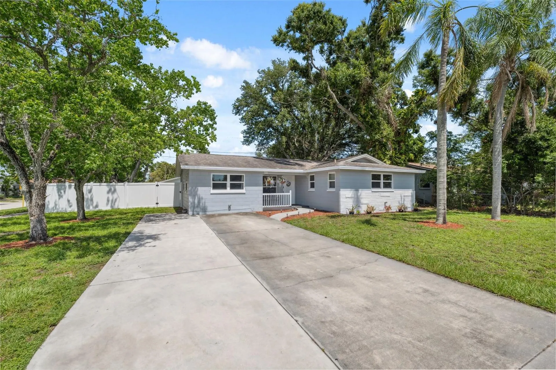 8897 54th Street N Pinellas Park FL 33782