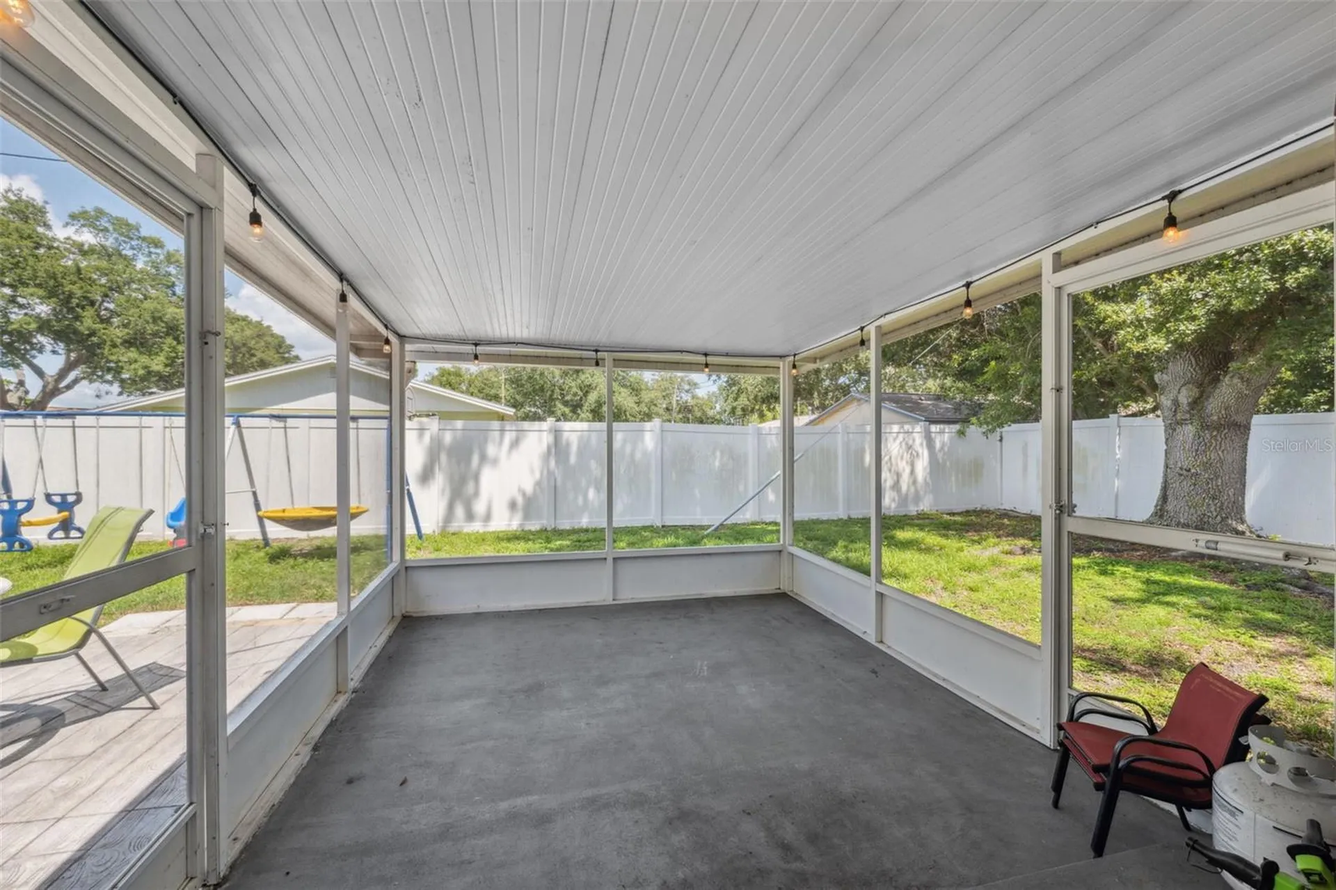8897 54th Street N Pinellas Park FL 33782