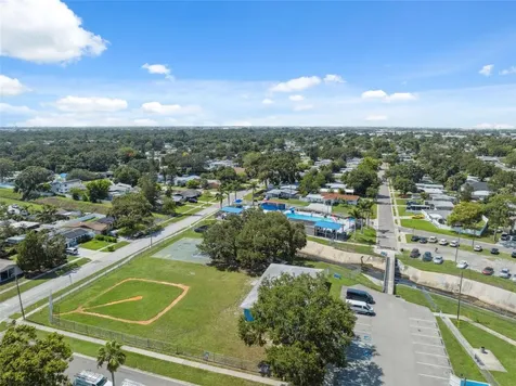 8897 54th Street N Pinellas Park FL 33782