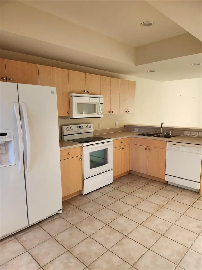 1216 Rio De Janeiro Avenue Punta Gorda FL 33983
