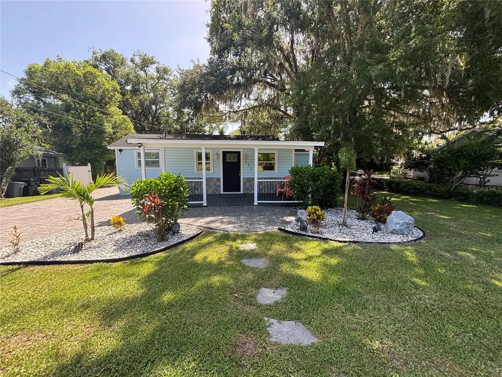 217 S Highland Avenue Apopka FL 32703
