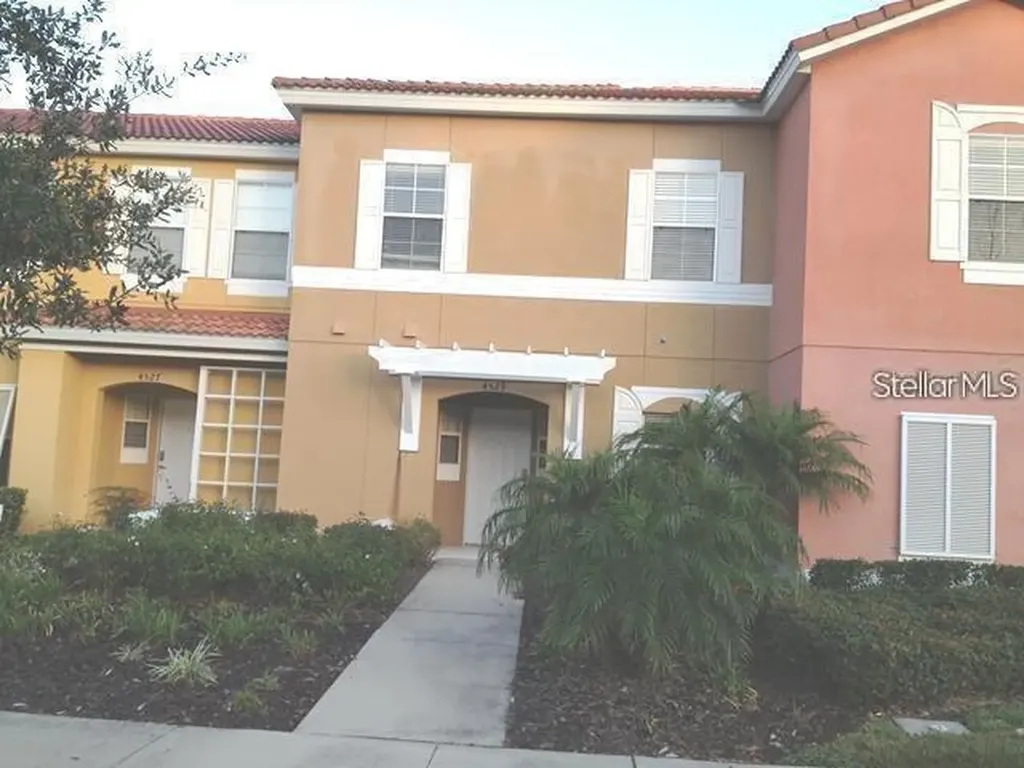 4529 Alberto Circle Kissimmee FL 34746