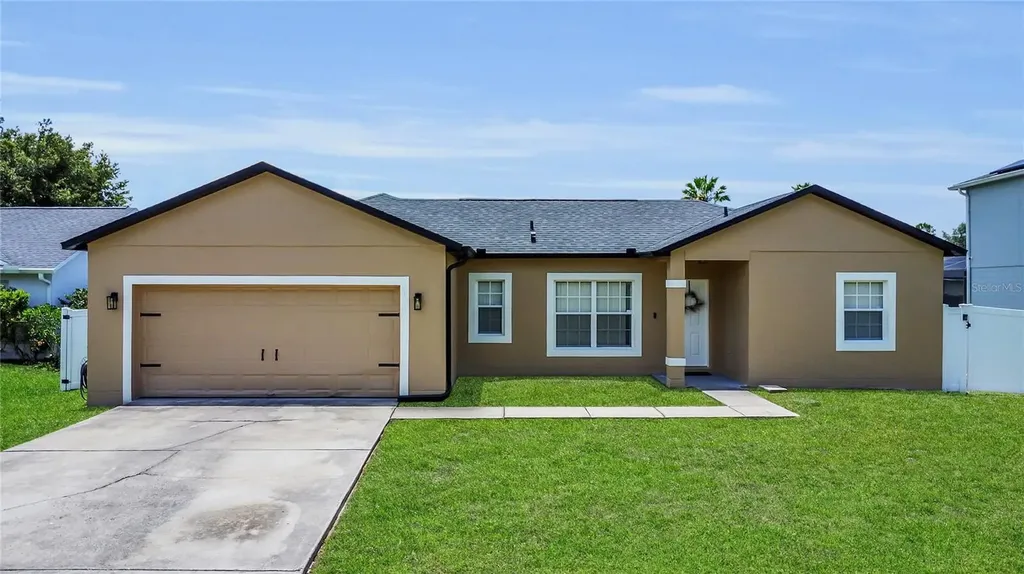 1118 Saint Tropez Court Kissimmee FL 34759