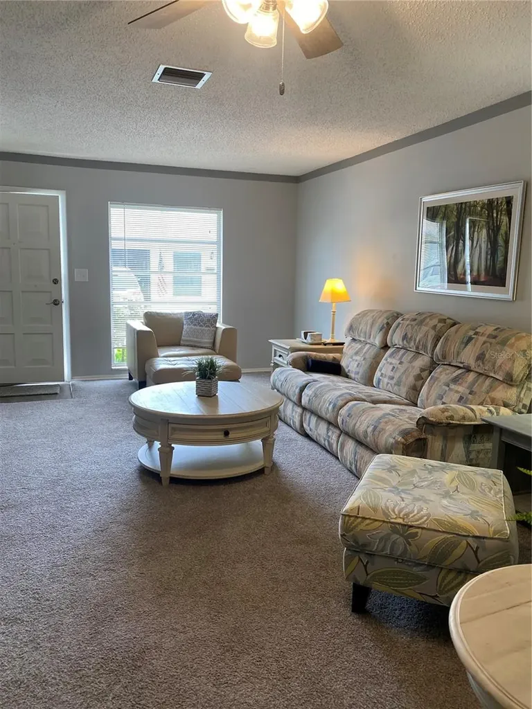 832 Cambridge Court Dunedin FL 34698