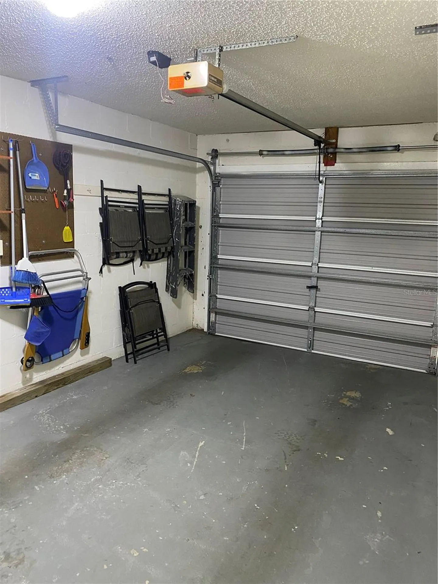 832 Cambridge Court Dunedin FL 34698
