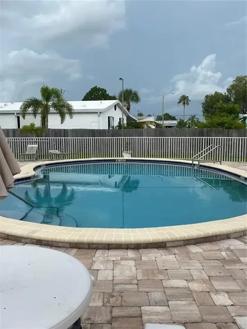 832 Cambridge Court Dunedin FL 34698
