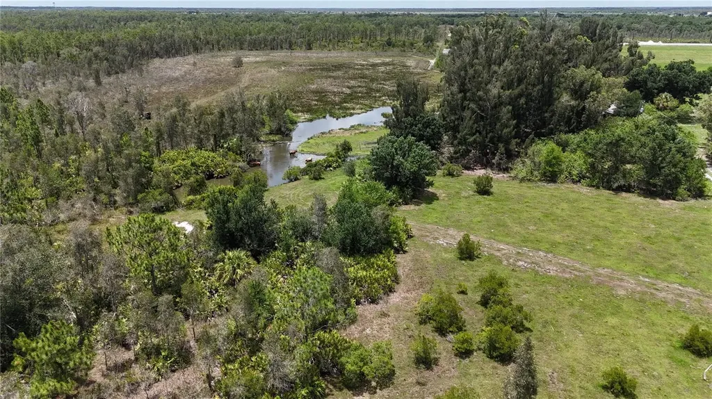 21081 Granville Road North Fort Myers FL 33917