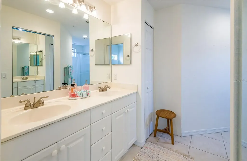 7137 Cedar Hollow Circle Bradenton FL 34203