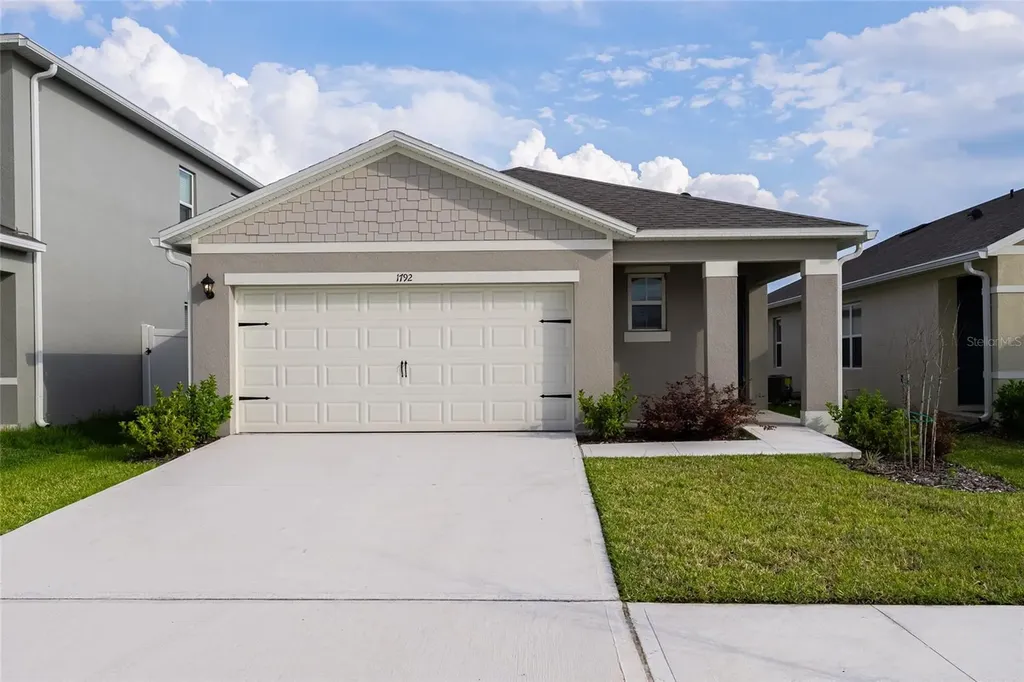 1792 Bull Hill Road Kissimmee FL 34744