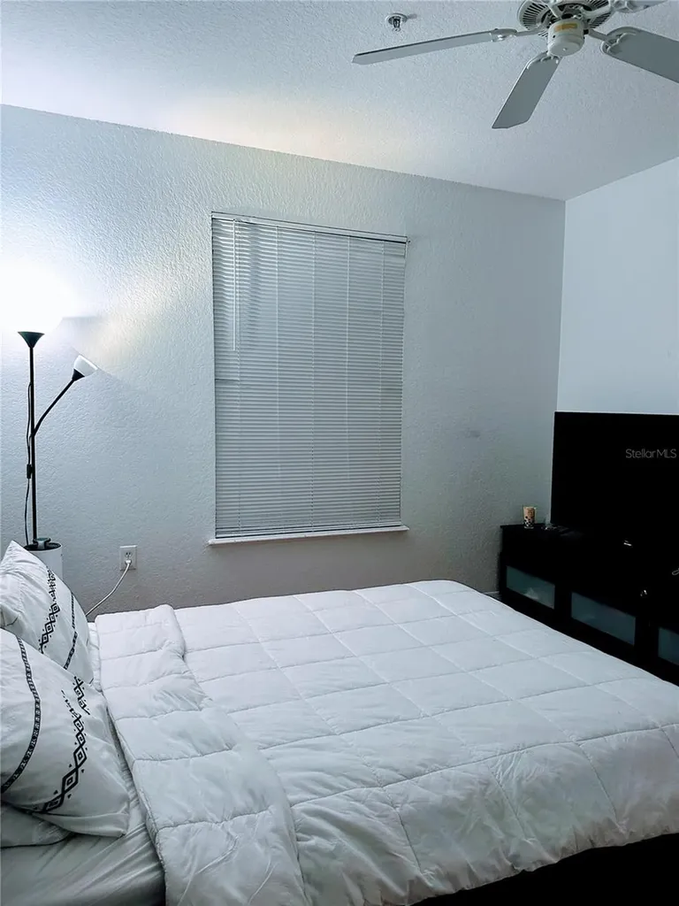 6141 Metrowest Boulevard E Orlando FL 32835