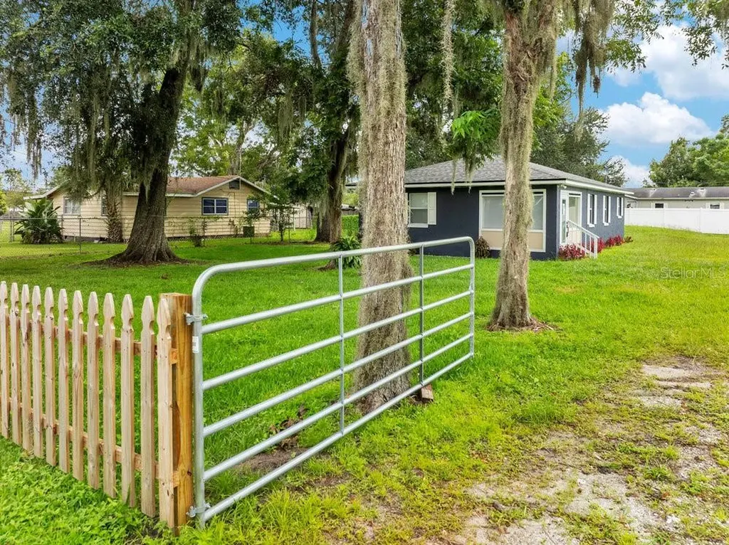 1050 Reynolds Road Lakeland FL 33801