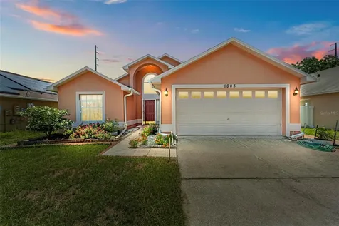 1803 Tillstream Drive Orlando FL 32818