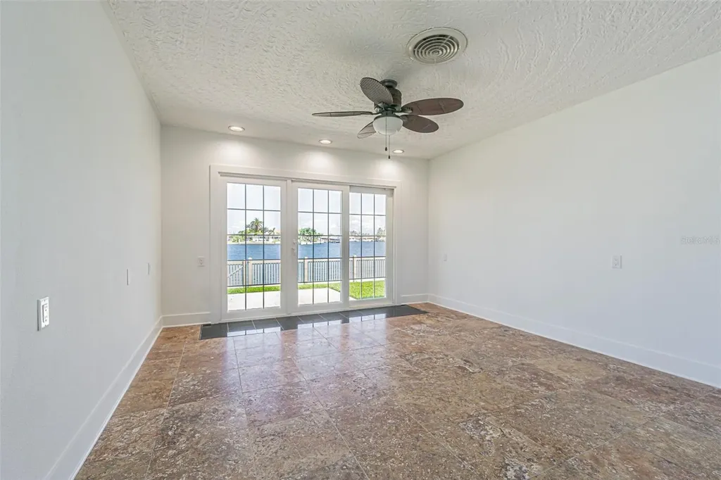 5950 Bikini Way N St Pete Beach FL 33706