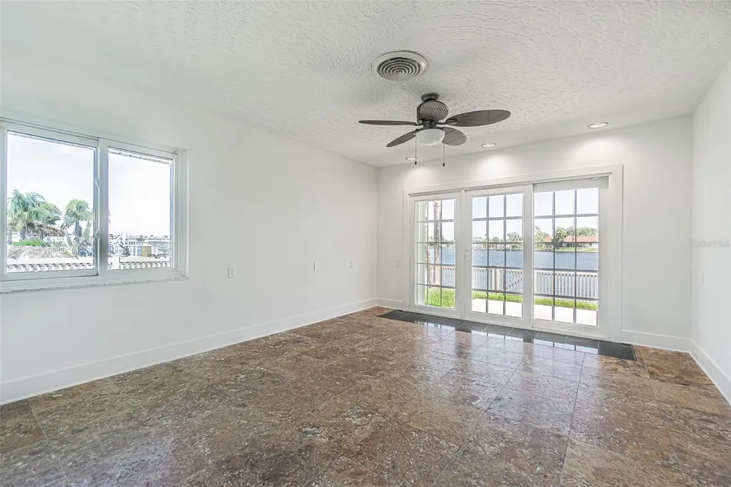 5950 Bikini Way N St Pete Beach FL 33706