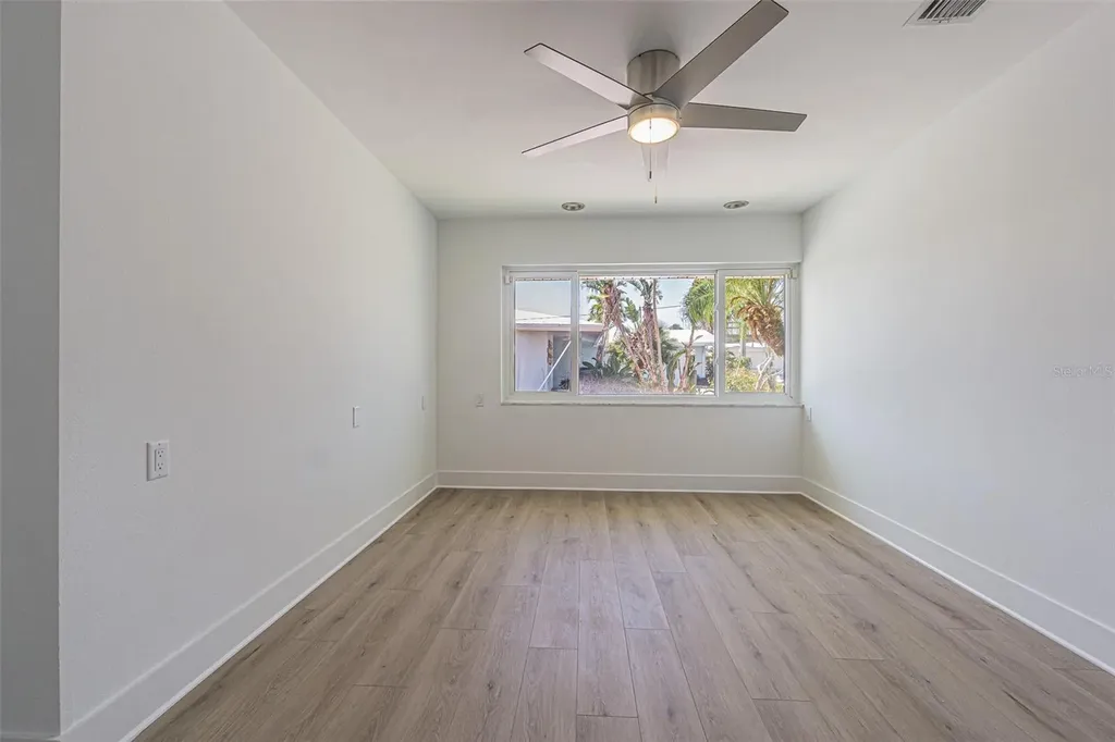 5950 Bikini Way N St Pete Beach FL 33706