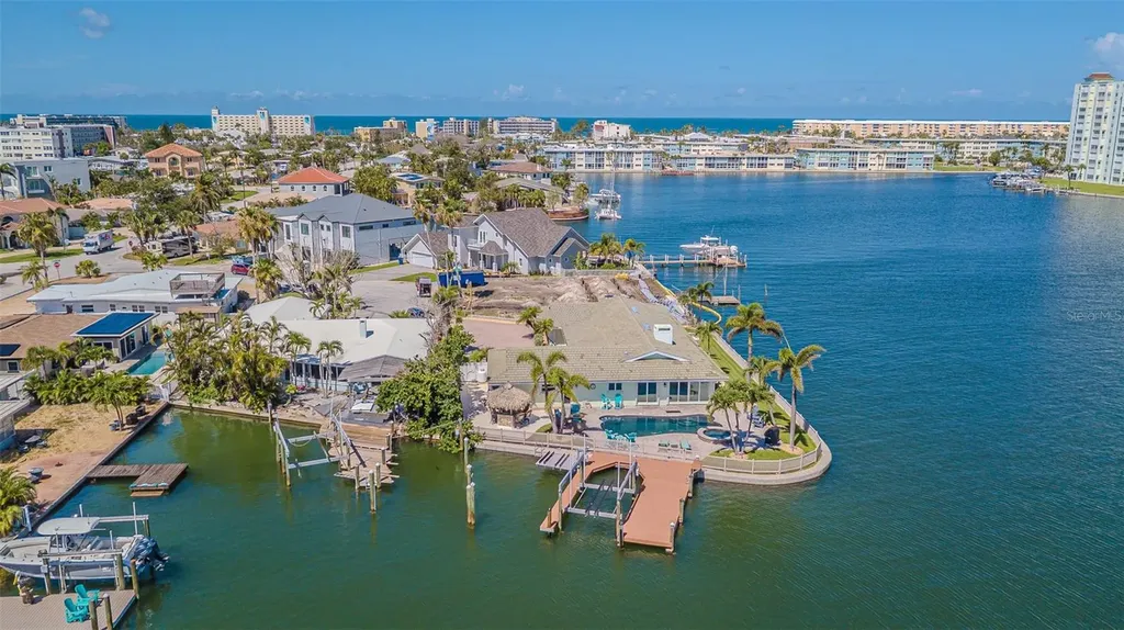 5950 Bikini Way N St Pete Beach FL 33706
