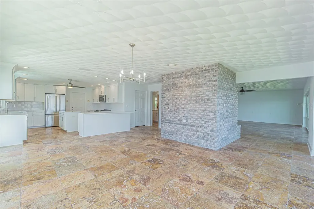 5950 Bikini Way N St Pete Beach FL 33706