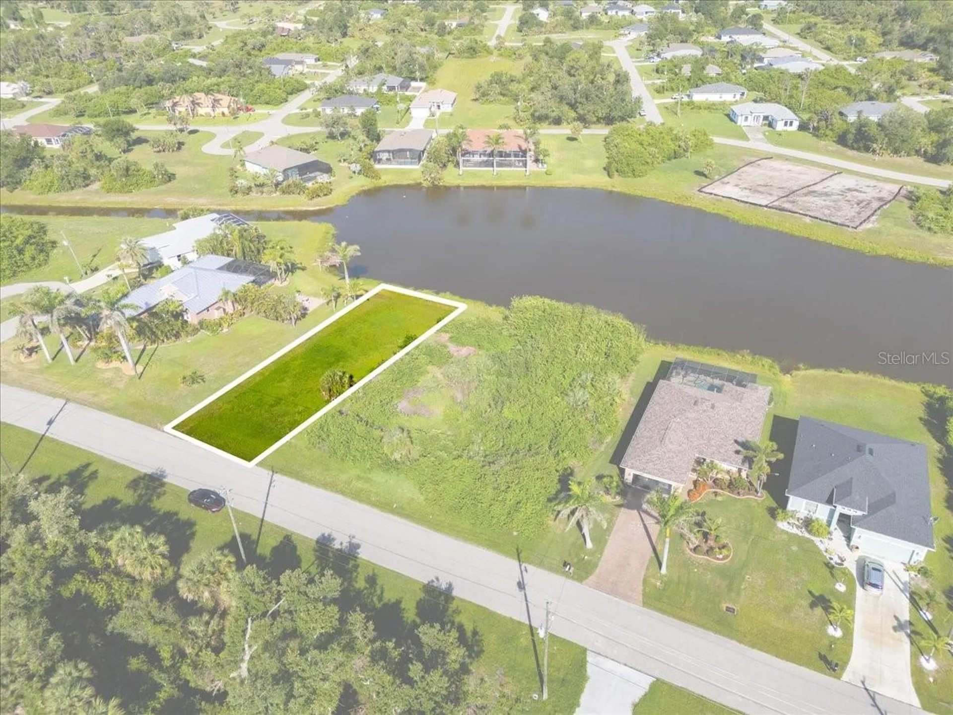 212 Antilla Drive Rotonda West FL 33947
