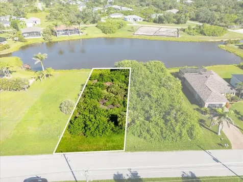 214 Antilla Drive Rotonda West FL 33947