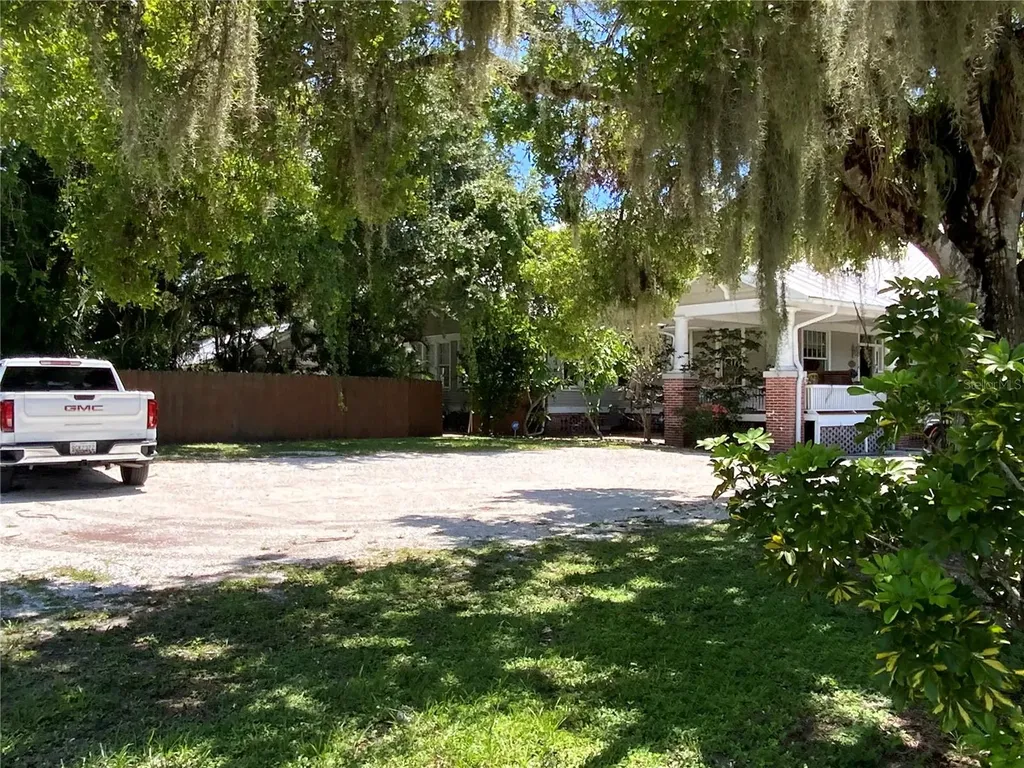 606 E Oak Street Arcadia FL 34266