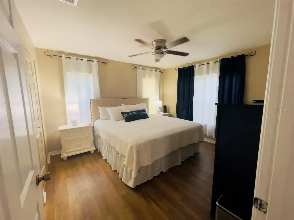 8815 Manor Loop Lakewood Ranch FL 34202