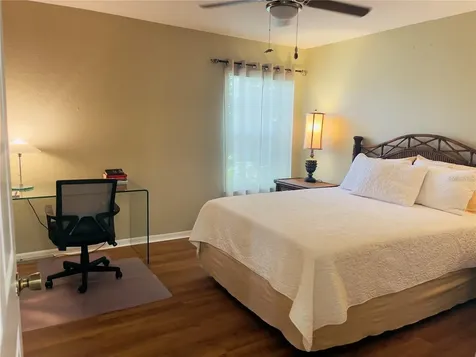 8815 Manor Loop Lakewood Ranch FL 34202