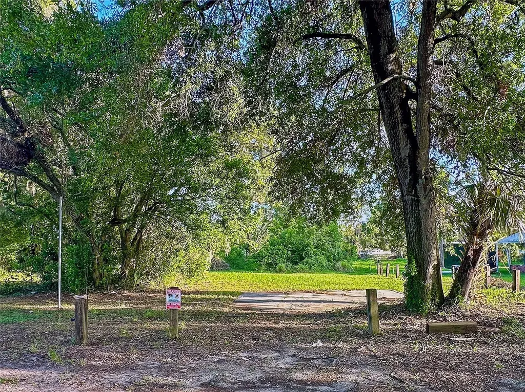 3607 E North Bay Street Tampa FL 33610