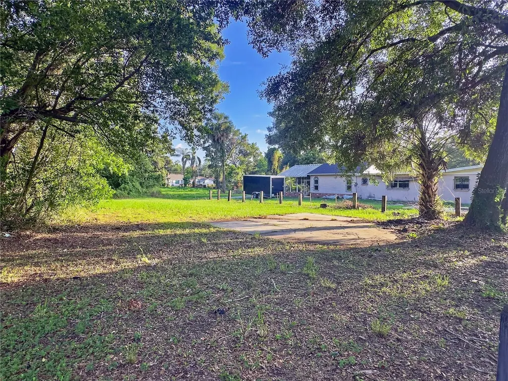 3607 E North Bay Street Tampa FL 33610