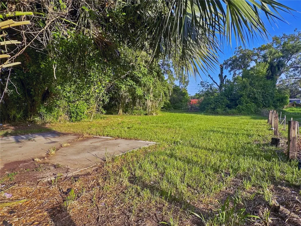 3607 E North Bay Street Tampa FL 33610