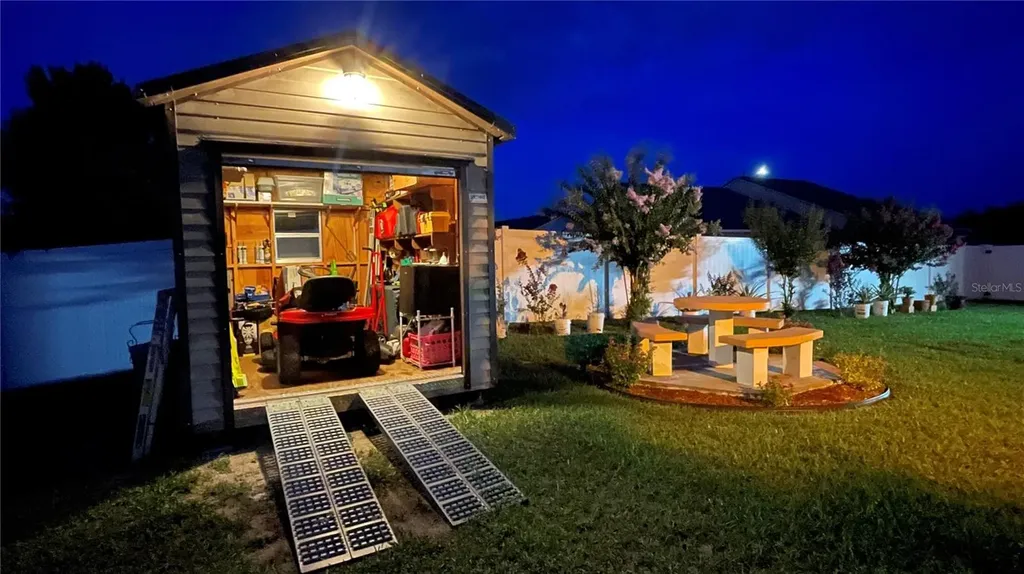 1366 Merrimack Place Davenport FL 33837