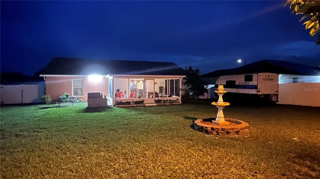 1366 Merrimack Place Davenport FL 33837