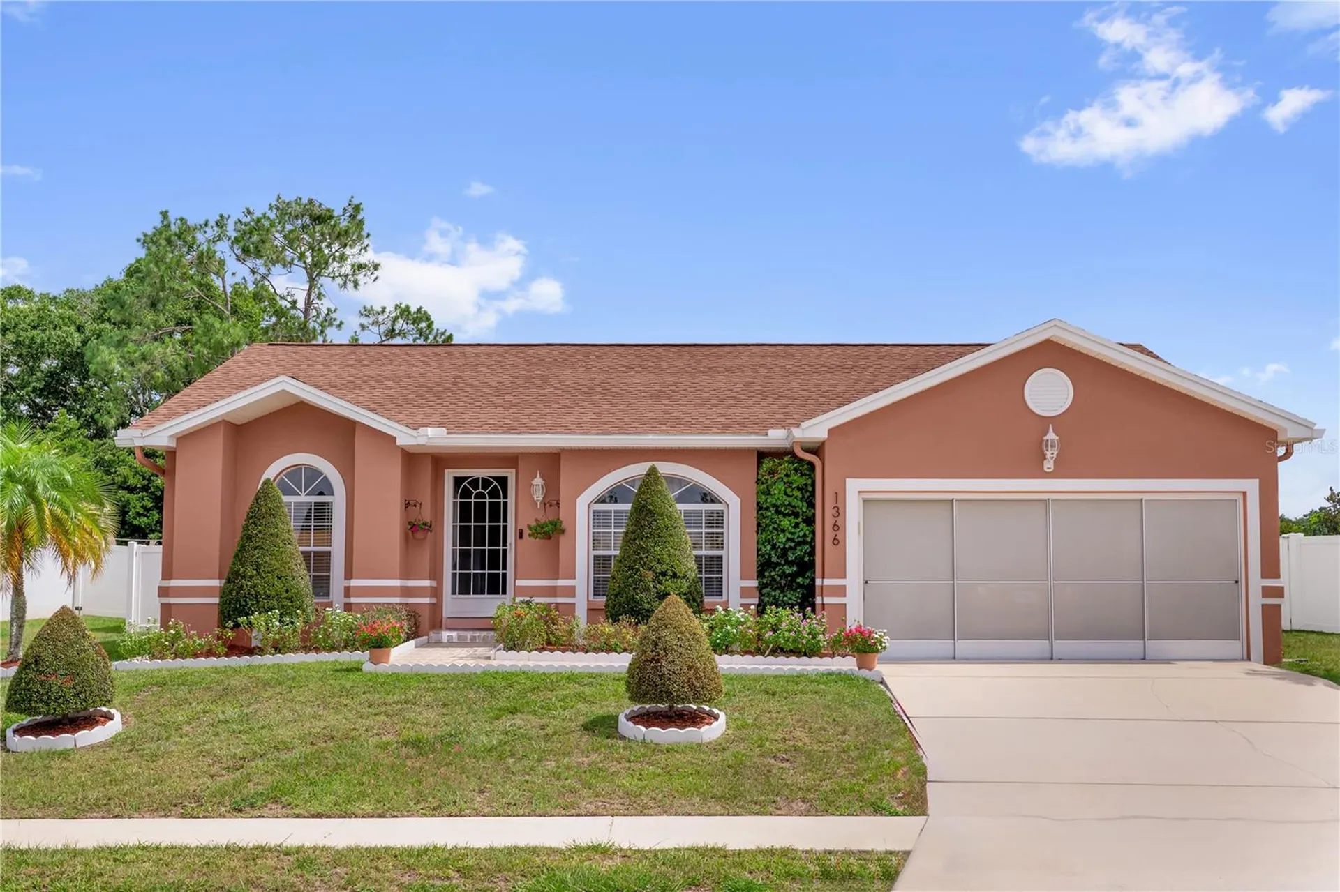 1366 Merrimack Place Davenport FL 33837