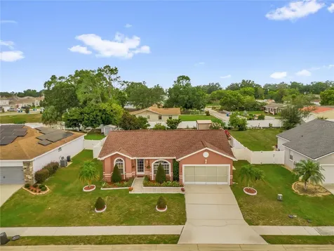 1366 Merrimack Place Davenport FL 33837