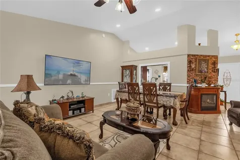 1366 Merrimack Place Davenport FL 33837