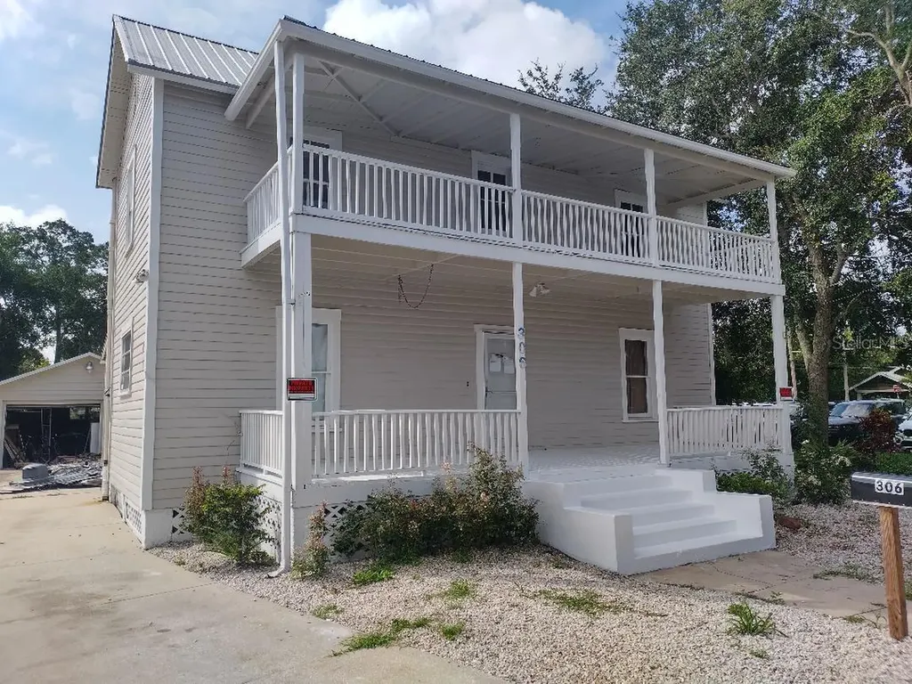 306 Murray Street New Smyrna Beach FL 32168