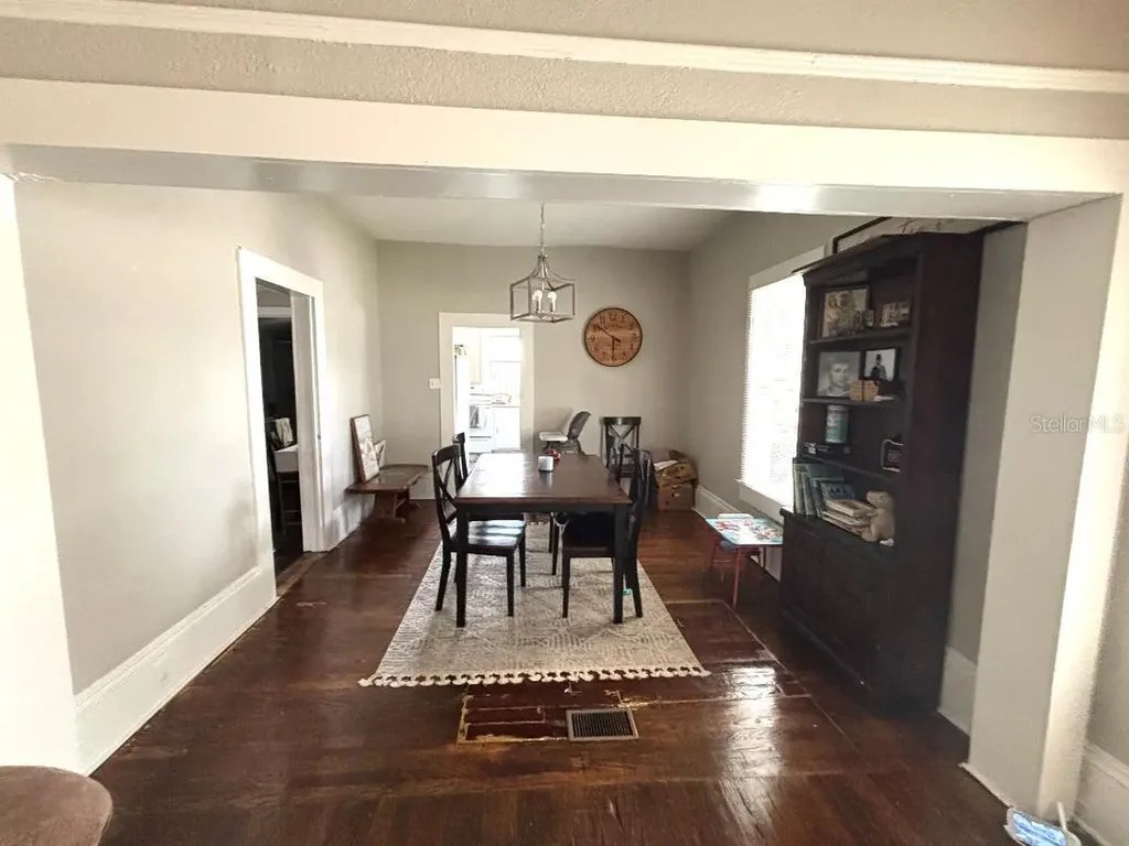 306 Murray Street New Smyrna Beach FL 32168