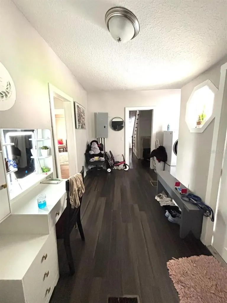 306 Murray Street New Smyrna Beach FL 32168